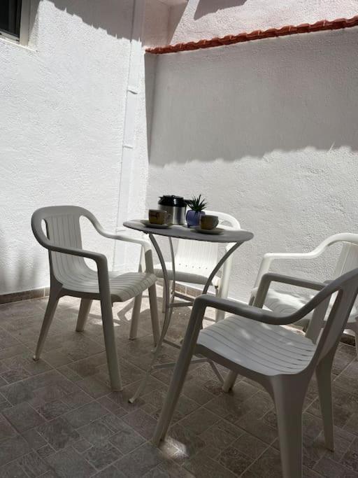 Modern 2Br Near Centre -5Min Wlk Lejlighed Patras Eksteriør billede